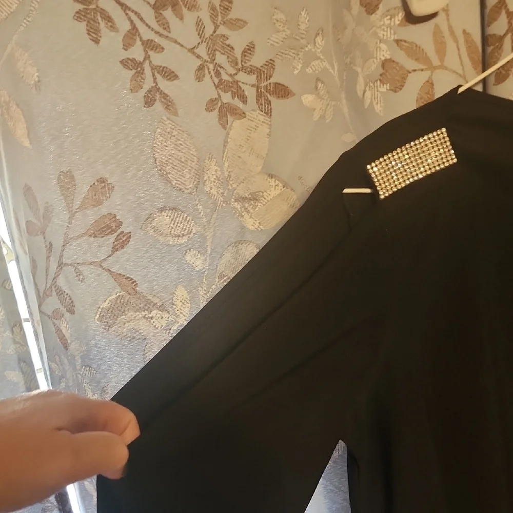 Chic Black Blouse with Embellished Shoulders - Picture 3 of 5